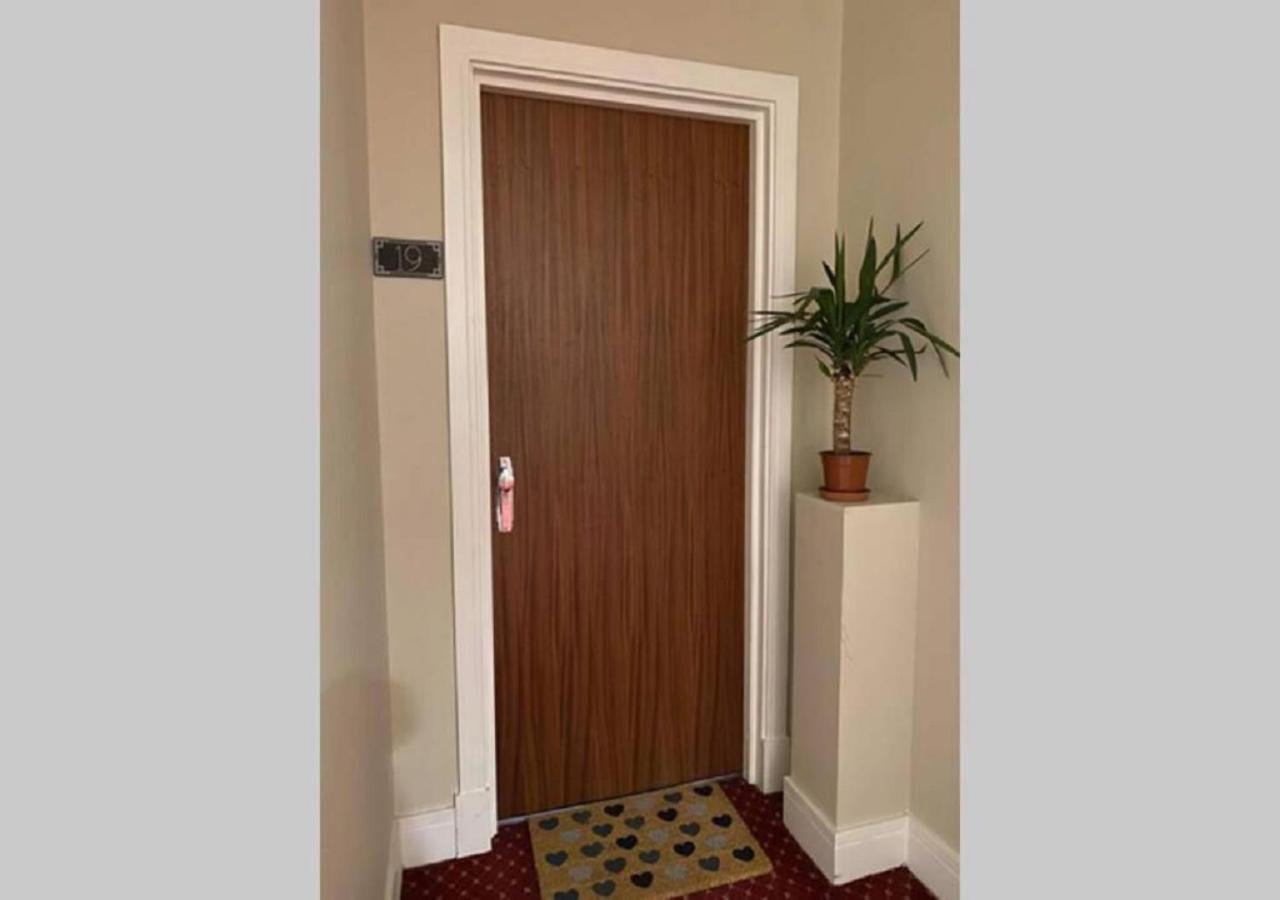 Doncaster City Centre Deluxe Whole Apartment Sleeps 4 D19 Exterior foto