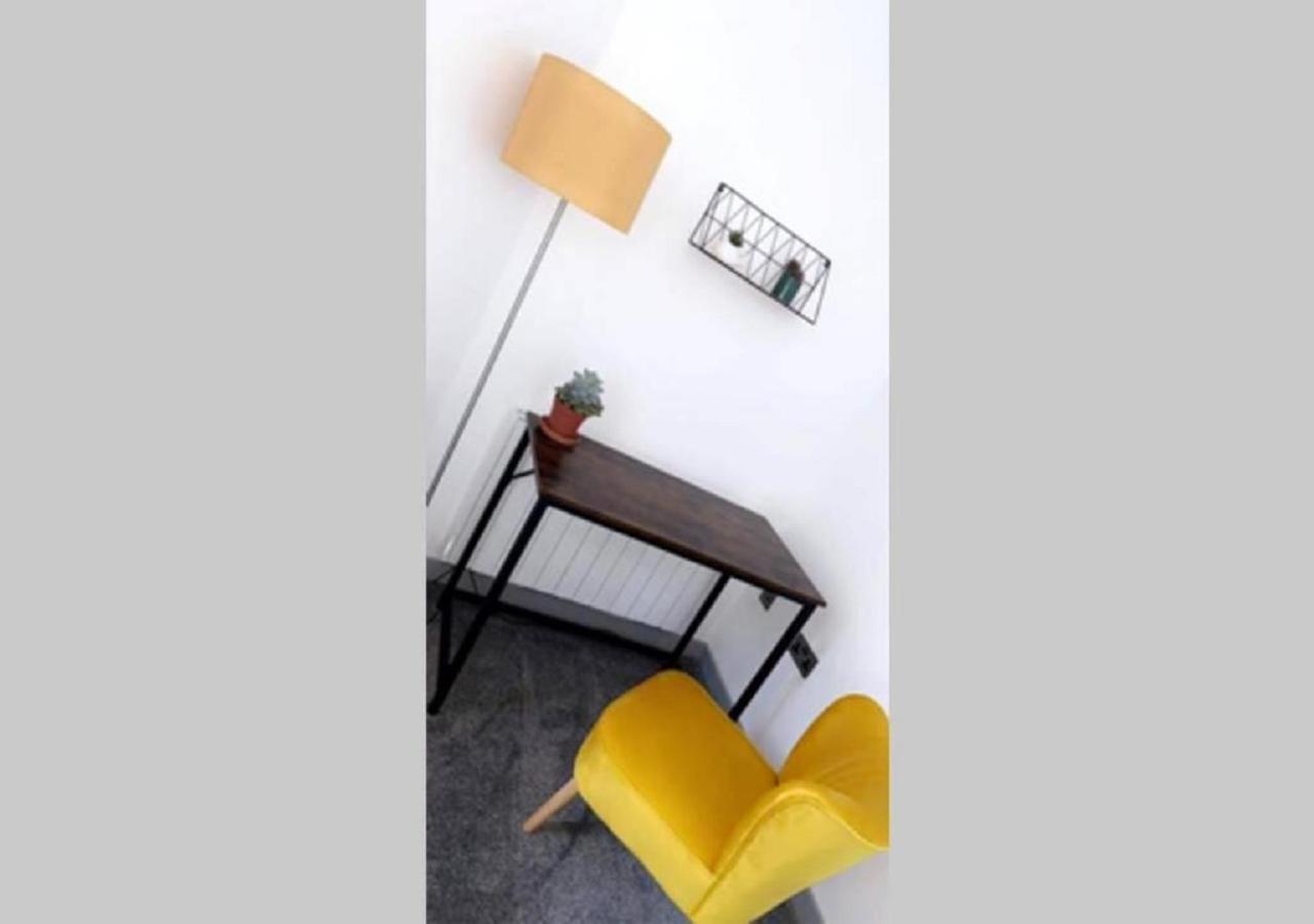 Doncaster City Centre Deluxe Whole Apartment Sleeps 4 D19 Exterior foto